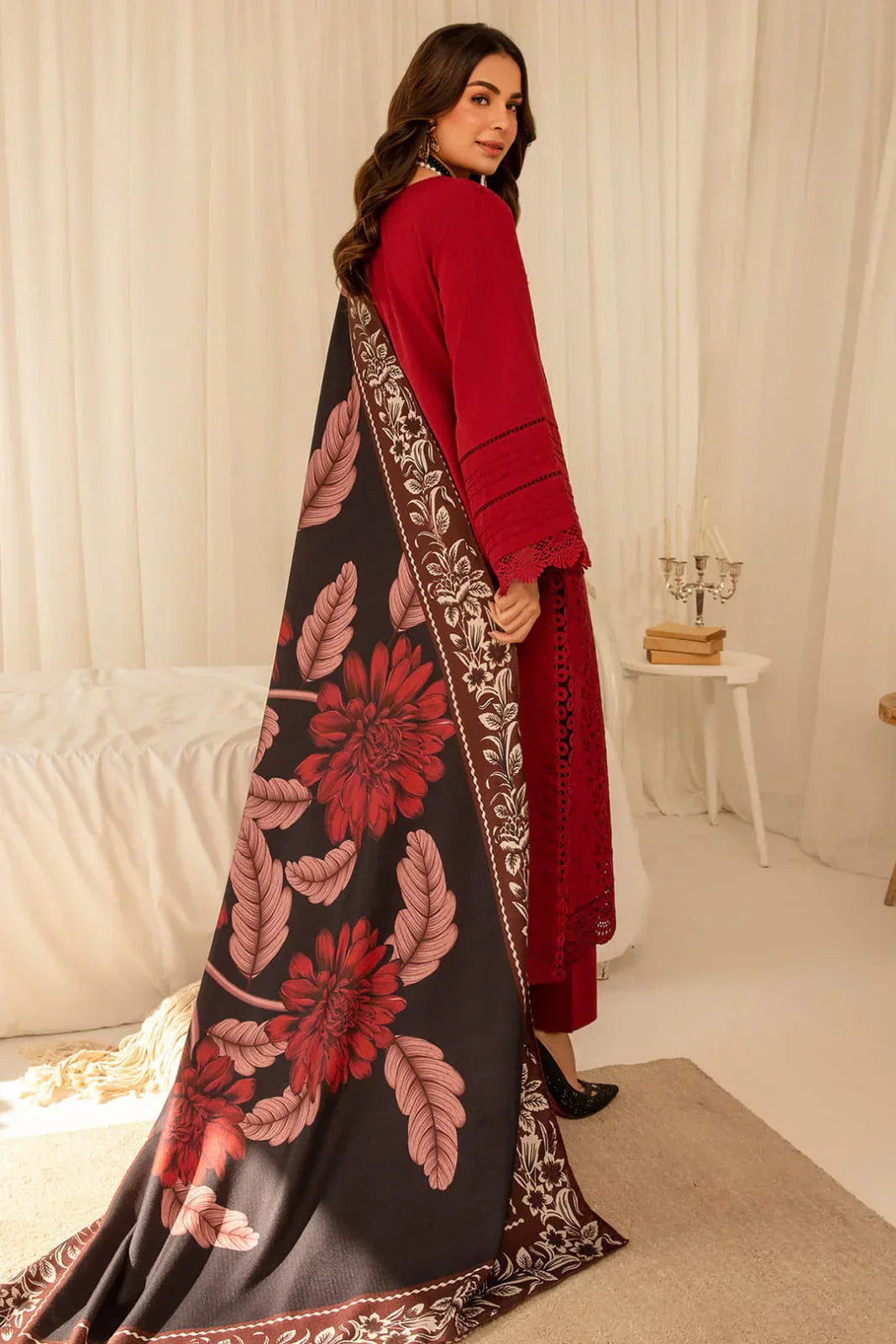 3 PC BORING EMBROIDERED LAWN SUIT-BG586