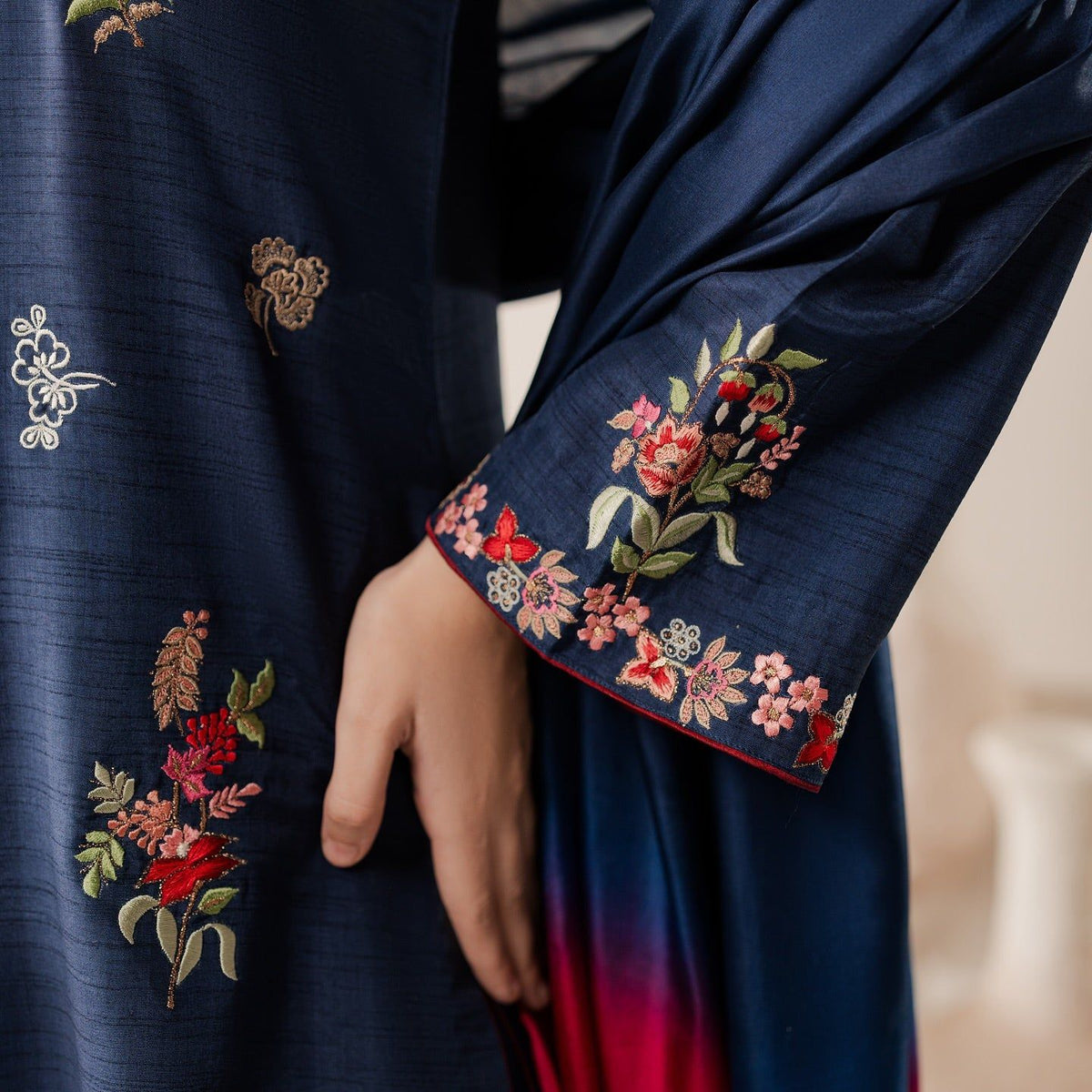 EMBROIDERED LAWN 3PC SUIT-BG331